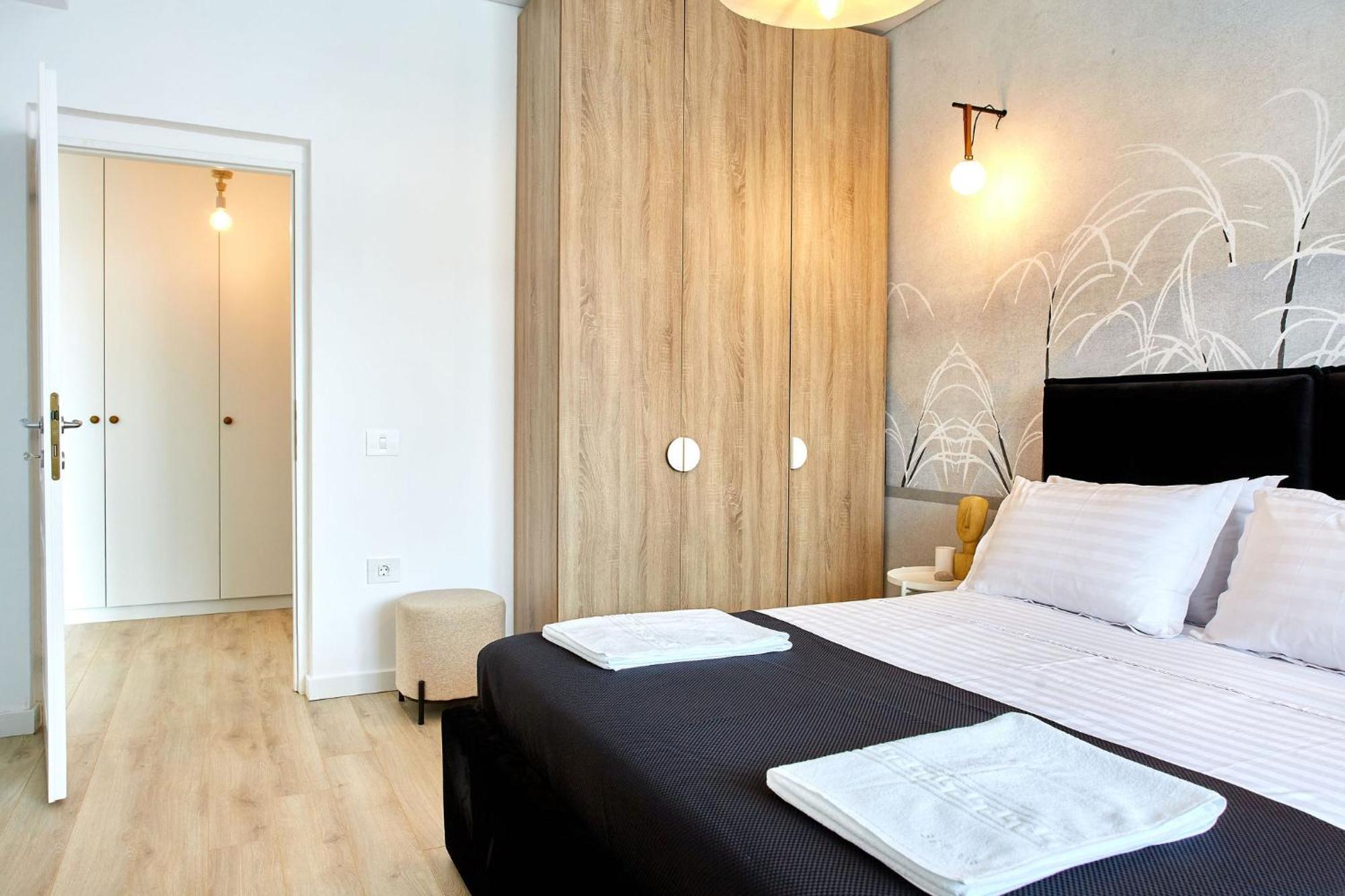 Apartamente By R S Navodari Luaran gambar